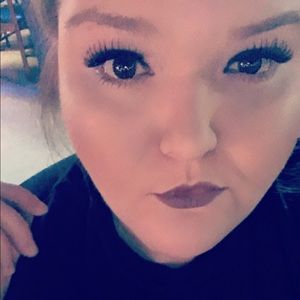 Meet your Posher, Lindsey